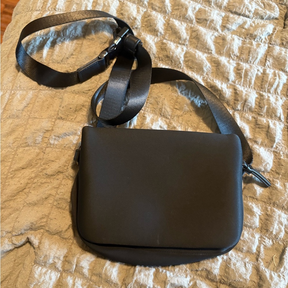 Minimalist Black Neoprene Crossbody Sling Bag Adjustable Strap‎ Lightweight (A5)